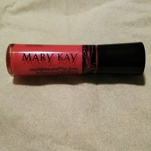 Mary Kay Nourishine Plus
